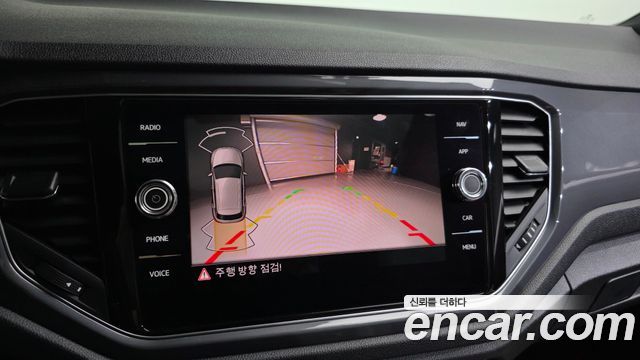 Volkswagen T-Roc 2.0 TDI Premium 2022 — фото 15
