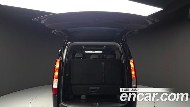 Hyundai Staria L3.5 Tourer 11-Seater Modern 2022 — фото 20