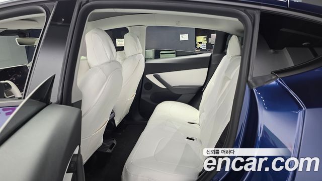 Tesla Model Y Performance AWD 2022 — фото 12