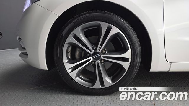 Kia K3 Noblesse 2015 — фото 5