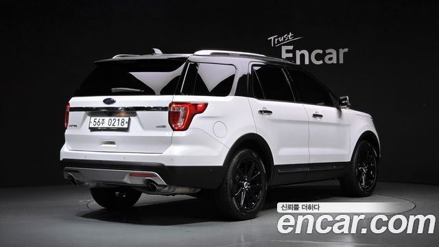 Ford Explorer 2.3 Limited 4WD 5th 2016 — фото 2