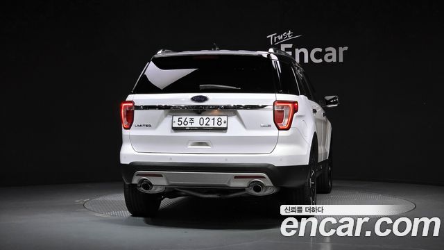 Ford Explorer 2.3 Limited 4WD 5th 2016 — фото 4
