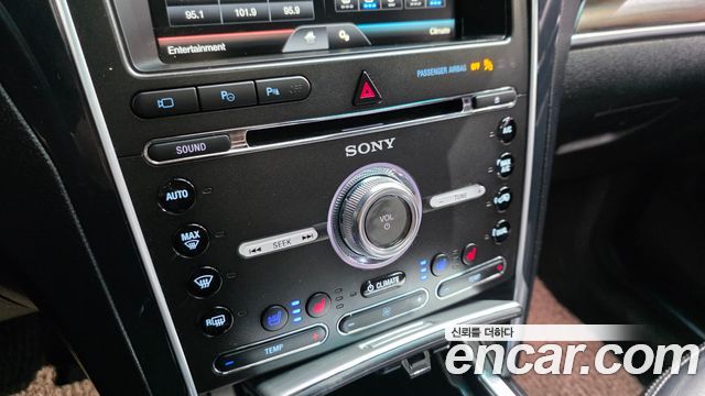 Ford Explorer 2.3 Limited 4WD 5th 2016 — фото 18