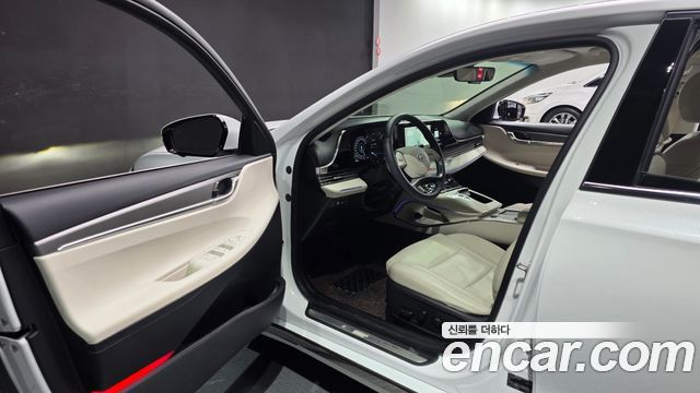 Hyundai Grandeur (IG) 2.5 Le Blanc 2023 — фото 10