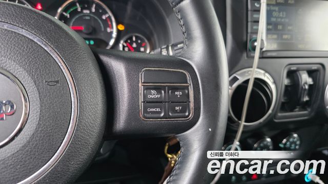 Jeep Wrangler (JK) 2.8 Diesel Rubicon 4Door 2012 — фото 15