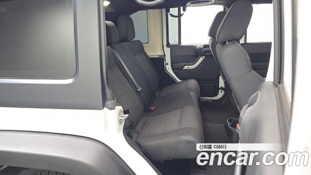 Jeep Wrangler (JK) 2.8 Diesel Rubicon 4Door 2012 — фото 17