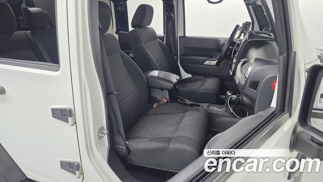 Jeep Wrangler (JK) 2.8 Diesel Rubicon 4Door 2012 — фото 18