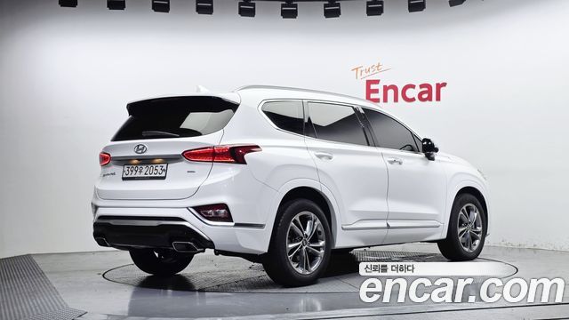 Hyundai Santa Fe (TM) Diesel 2.2 4WD Inspiration 2020 — фото 2