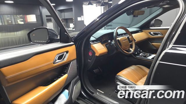 Land Rover Range Rover Velar 3.0 D300 R-Dynamic HSE 2018 — фото 10