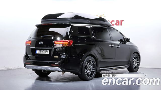 Kia Carnival 7-seater Hi-limousine President 2017 — фото 2