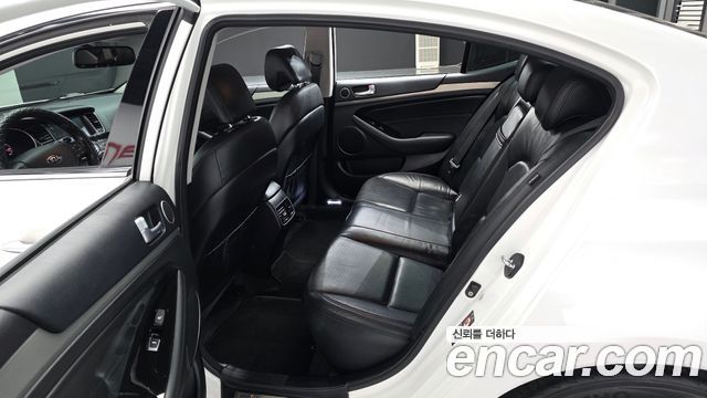 Kia K7 Hybrid 700h Prestige 2016 — фото 16