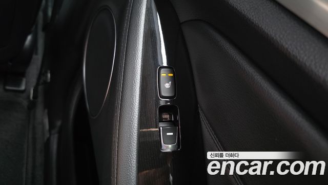 Kia K7 Hybrid 700h Prestige 2016 — фото 21