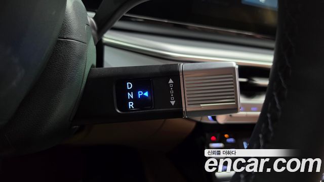 Hyundai Grandeur (GN7) 2,5 Gasoline 2WD Exclusive 2023 — фото 9