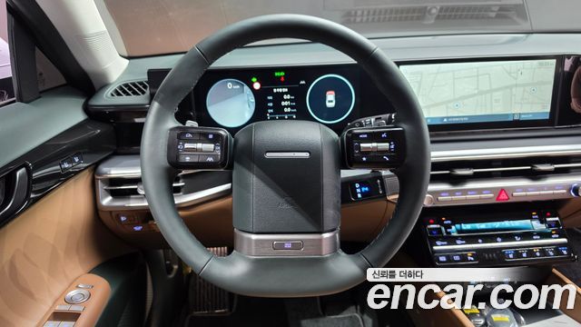 Hyundai Grandeur (GN7) 2,5 Gasoline 2WD Exclusive 2023 — фото 13