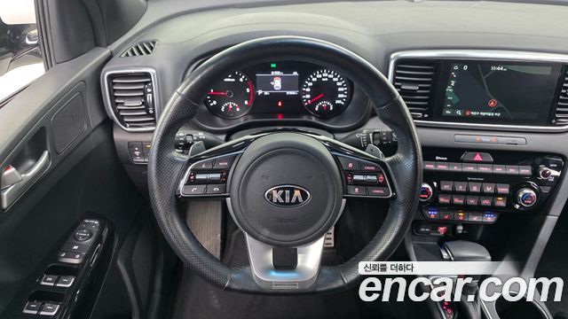 Kia Sportage The Bold Diesel 2.0 2WD Signature Gravity 2021 — фото 14