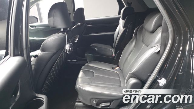 Hyundai Palisade Diesel 2.2 2WD Prestige 2023 — фото 11