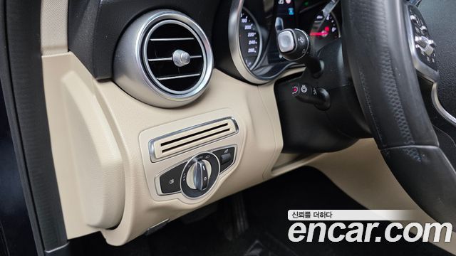Mercedes-Benz C-Class (W205) C220 d Avantgarde 2019 — фото 30
