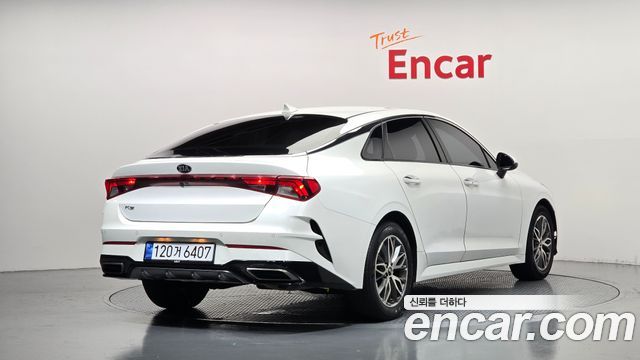 Kia K5 (III) 2.0 Trendy 2021 — фото 2