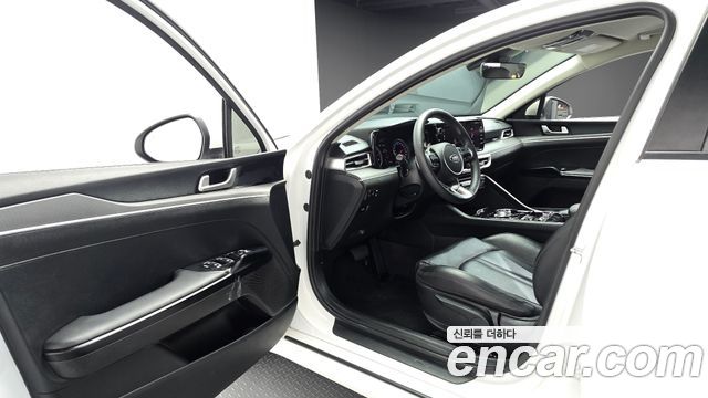 Kia K5 (III) 2.0 Trendy 2021 — фото 10