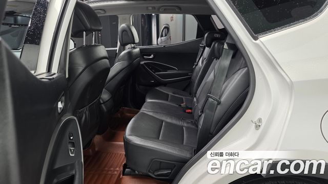 Hyundai Santa Fe (DM) Diesel(e-VGT) 2.0 2WD Exclusive 2015 — фото 16