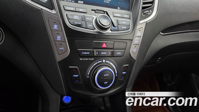 Hyundai Santa Fe (DM) Diesel(e-VGT) 2.0 2WD Exclusive 2015 — фото 21