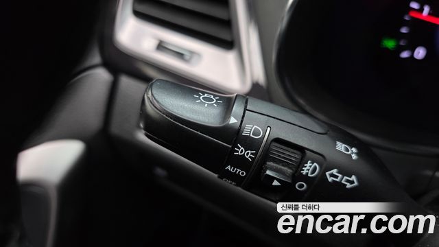 Hyundai Santa Fe (DM) Diesel(e-VGT) 2.0 2WD Exclusive 2015 — фото 34