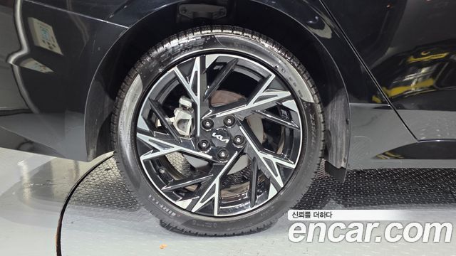 Kia K5 (III) 2.0 Prestige 2024 — фото 5