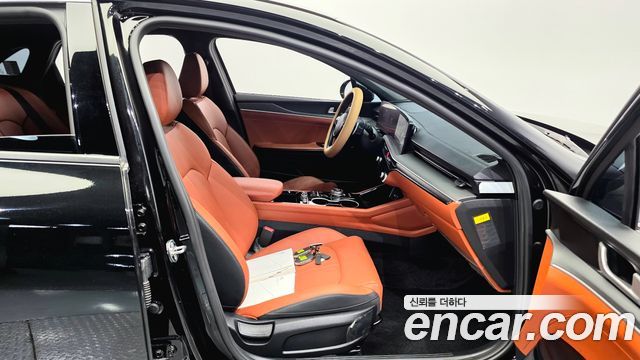 Kia K5 (III) 2.0 Prestige 2024 — фото 11