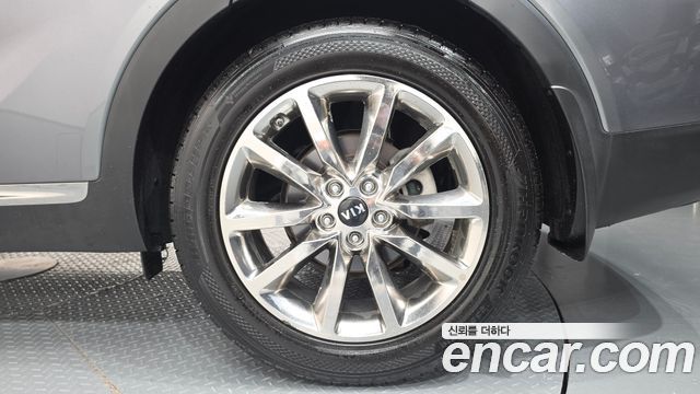 Kia Sorento Diesel 2.2 2WD Noblesse 2016 — фото 21