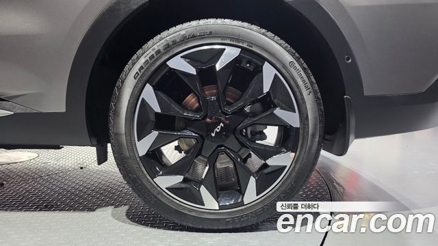 Kia Sorento (IV) Gasoline 2.5T 2WD Noblesse 2025 — фото 27