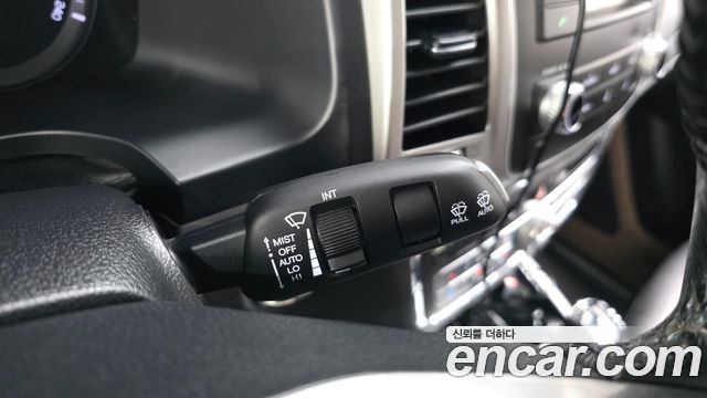 KG Mobility (SsangYong) Rexton Sports Diesel 2.2 4WD Prestige 2019 — фото 17