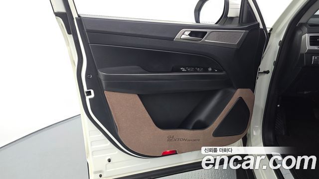 KG Mobility (SsangYong) Rexton Sports Diesel 2.2 4WD Prestige 2019 — фото 24