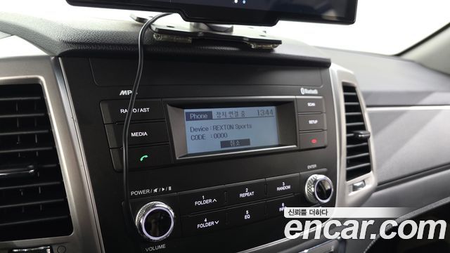 KG Mobility (SsangYong) Rexton Sports Diesel 2.2 4WD Prestige 2019 — фото 28