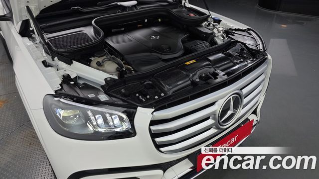 Mercedes-Benz GLS-Class (X167) GLS450 4MATIC 2025 — фото 6