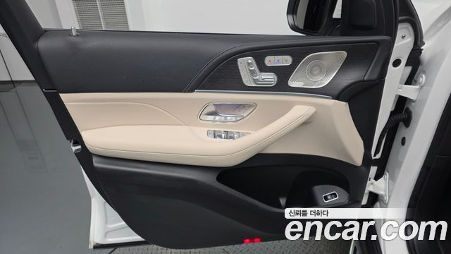 Mercedes-Benz GLS-Class (X167) GLS450 4MATIC 2025 — фото 24