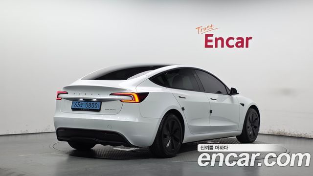 Tesla Model 3 Long Range AWD 2024 — фото 2