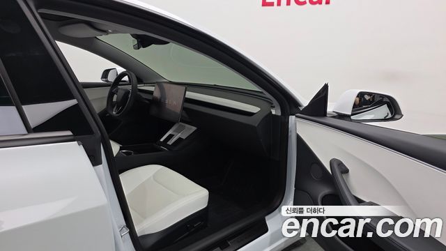 Tesla Model 3 Long Range AWD 2024 — фото 11