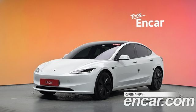 Tesla Model 3 Long Range AWD