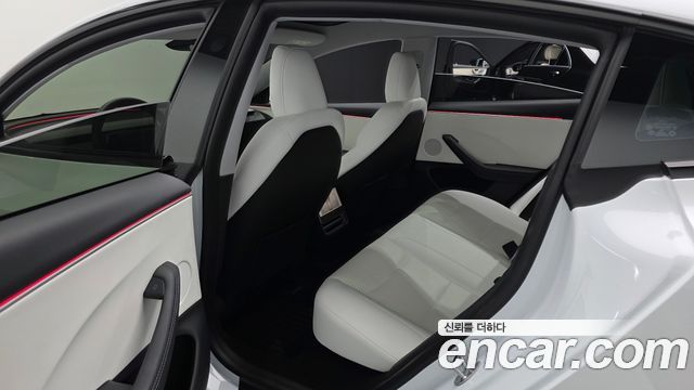 Tesla Model 3 Long Range AWD 2024 — фото 26