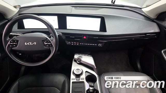 Kia EV6 Standard Air 2022 — фото 7