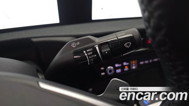 Kia EV6 Standard Air 2022 — фото 32
