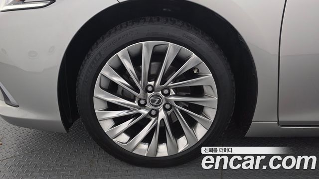Lexus ES300h (VII) Luxury Plus 2019 — фото 5