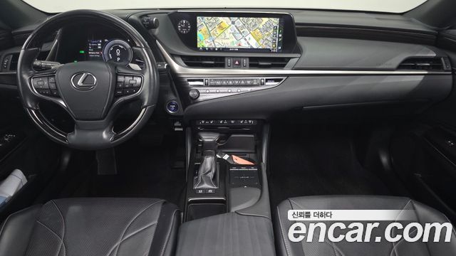 Lexus ES300h (VII) Luxury Plus 2019 — фото 7