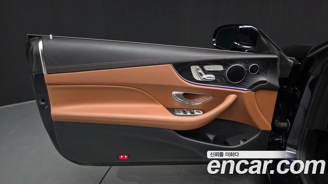 Mercedes-Benz E-Class (W213) E220d Coupe 2019 — фото 30