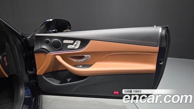 Mercedes-Benz E-Class (W213) E220d Coupe 2019 — фото 31