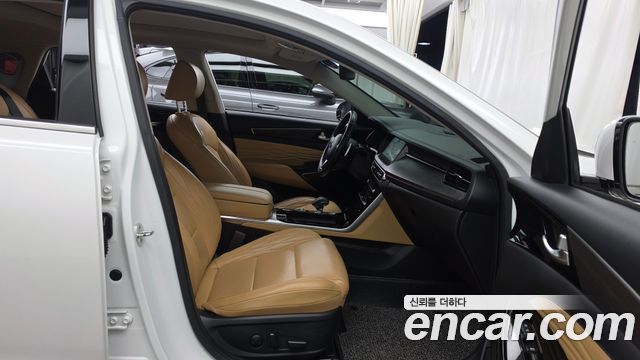 Kia K7 Premier 3.0 GDI Signature 2020 — фото 11