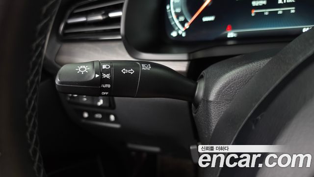Kia K7 Premier 3.0 GDI Signature 2020 — фото 28