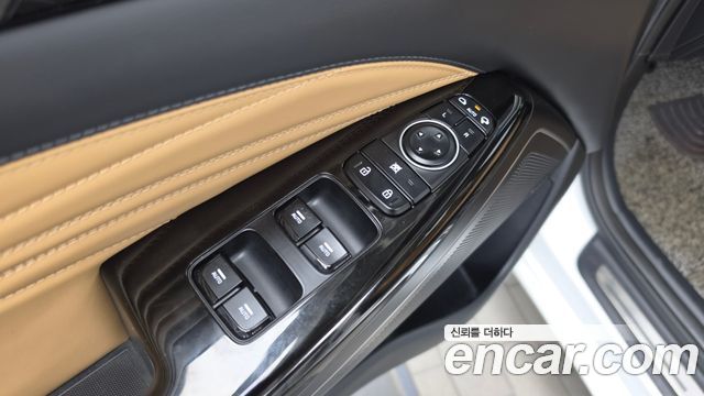 Kia K7 Premier 3.0 GDI Signature 2020 — фото 30