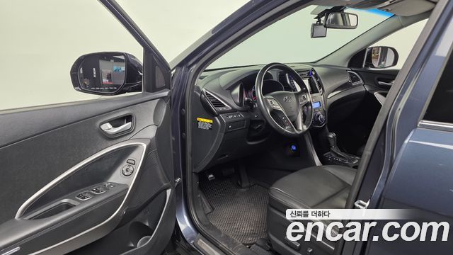 Hyundai Santa Fe (DM) Diesel(e-VGT) 2.0 2WD Premium 2015 — фото 10