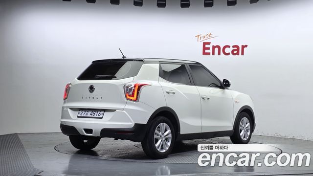 KG Mobility (SsangYong) Tivoli TX 2WD 2015 — фото 2